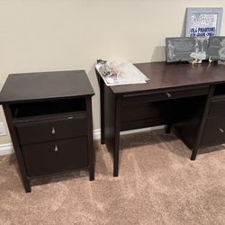 Desk And File Cabinet 
