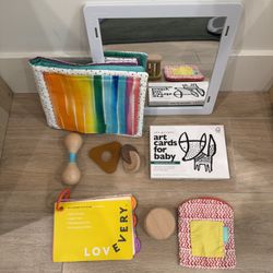 Lovevery The Charmer Playkit