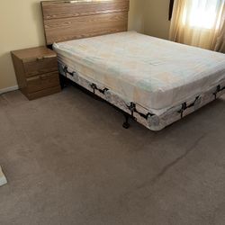 Bedroom Furniture Set