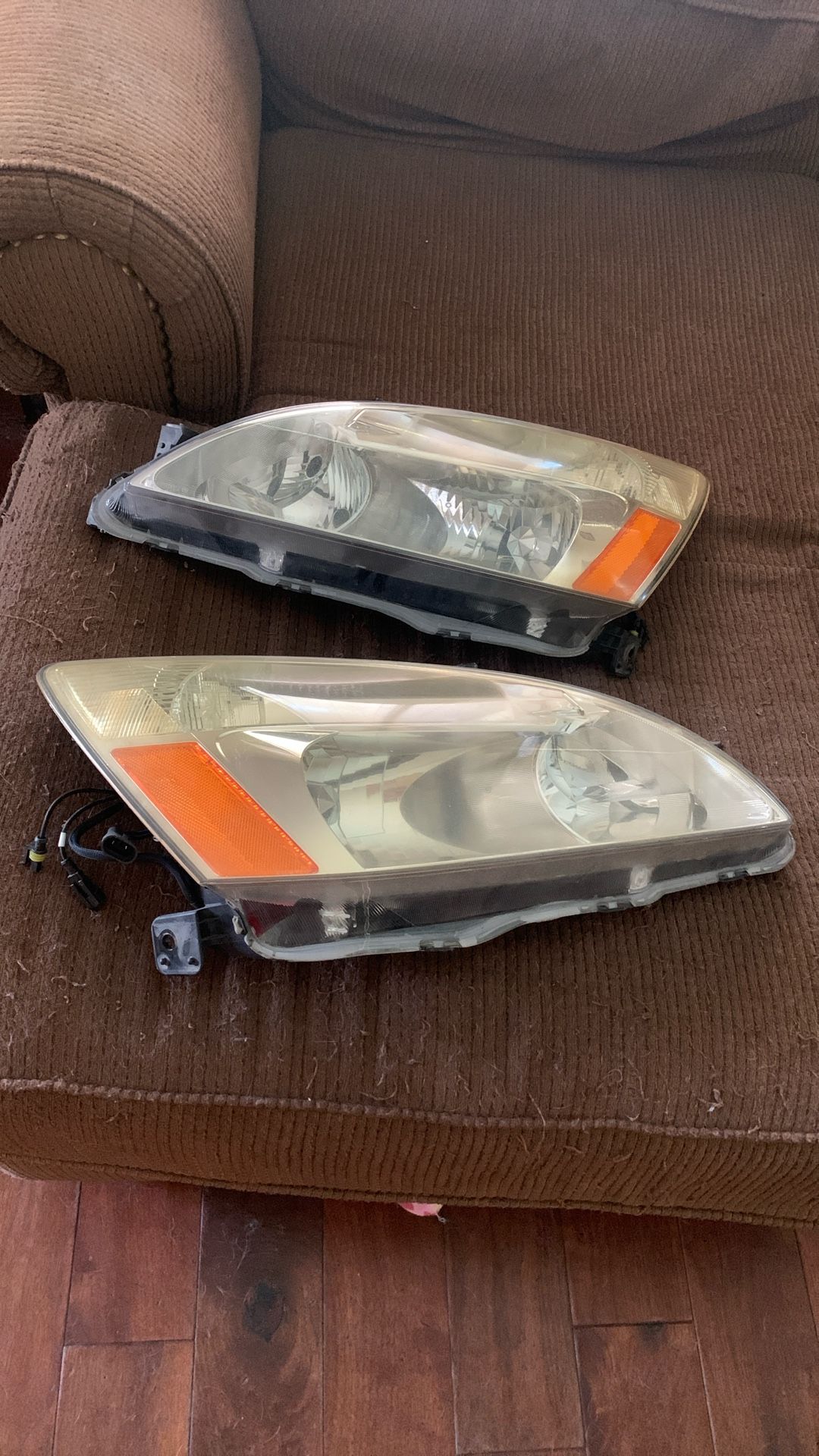 03-07 Honda Accord Coupe OEM Headlights