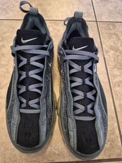 Womens or girls size 8