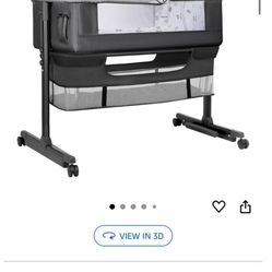 Baby Bedside Bassinet.    New