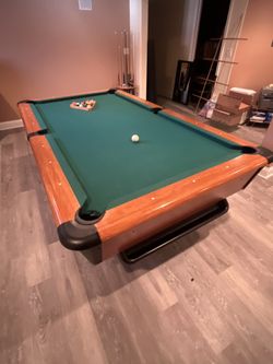 8’ Pool Table/ Ping Pong Table/Pool Light And Pool sticks