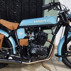 Janus 250 Halcyon 