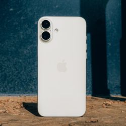 iPhone 16 Plus White 
