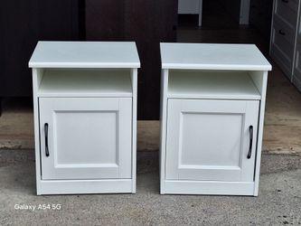 NIGHTSTANDS