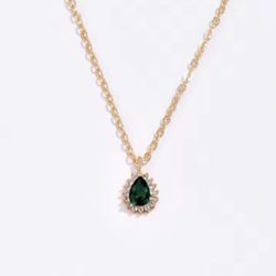 Dainty Delicate Green Teardrop Shape Zircon Pendant Necklace