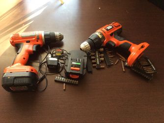 Black & Decker 12v hand drill (2x)