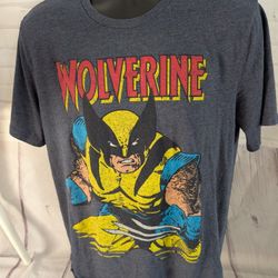 Old Navy Wolverine T-shirt Size XL