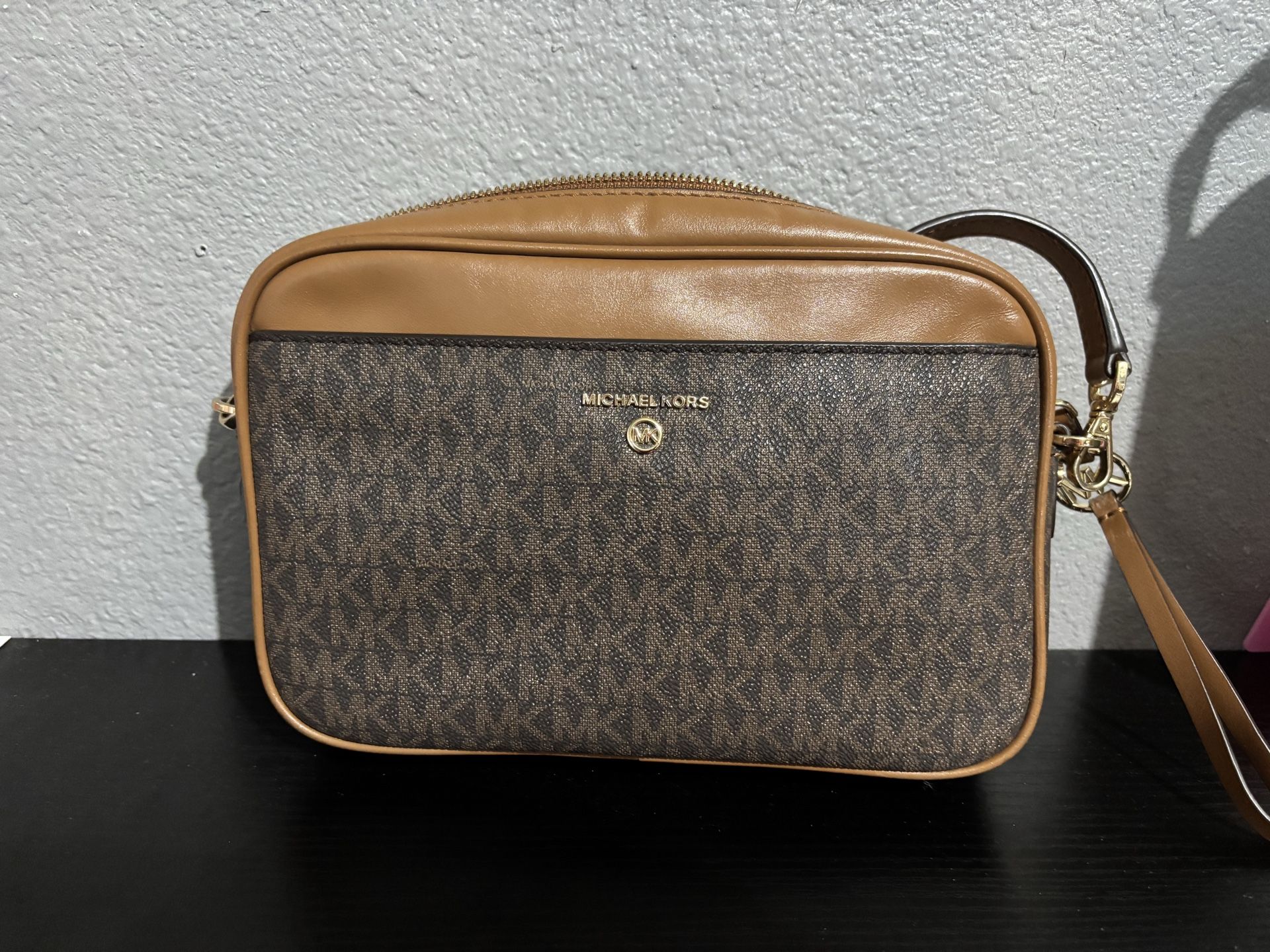 Mk crossbody