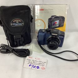 Kodak EasyShare Z915 6.1MP Blue Digital Camera