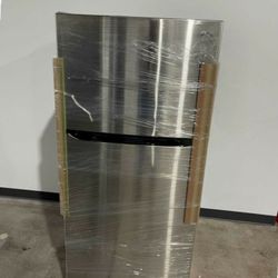 New LG Scratch & Dent Refrigerator CHEAP