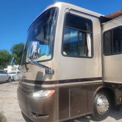 2005 Freighliner Mountain master 4VZ