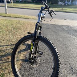 Huffy Extent Mountain Bike 26 Inch 