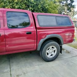 Toyota Tacoma 4 Door Camper Shell
