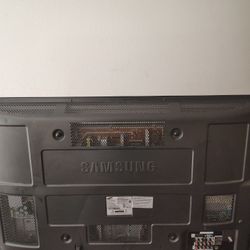 42 Inch.  flat Screen  Tv