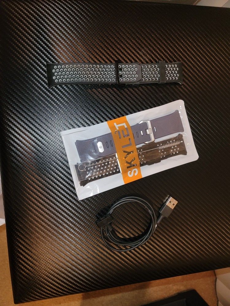 Fitbit Ionic Wrist Bands And Charge Cable