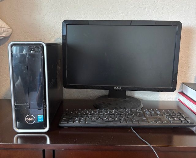 Dell Inspiron Desktop Computer Bundle
