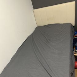 Twin Bed With Frame
