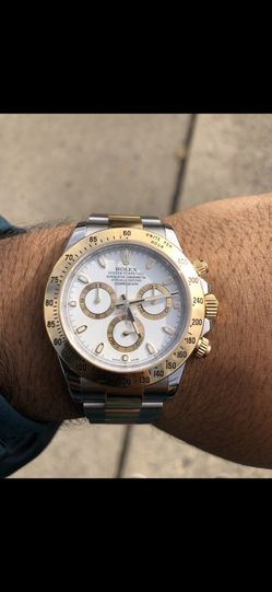 Rolex Daytona 116523 with box and receipt