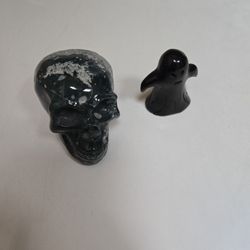 Crystal skull and crystal obsidian ghost