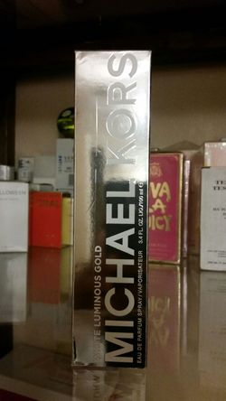 MICHAEL KORS 3.4OZ 100ML yo vendo perfumes. 😊