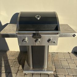 3 Burner Gas Grill For Sale