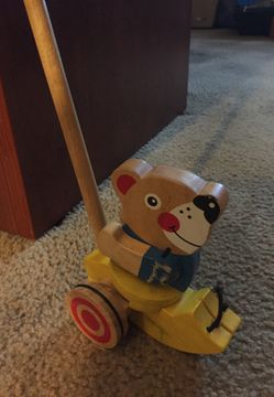 Baby push toy