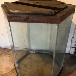 60 Gallon Tank/Terrarium