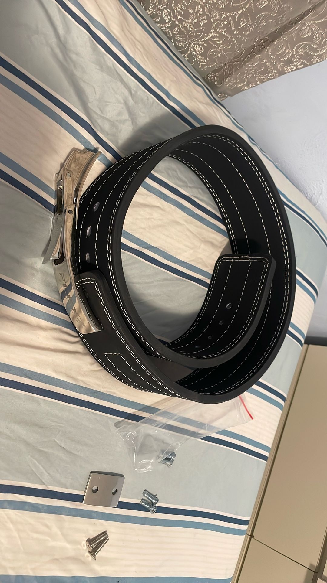 powerlift/weightlifting belt