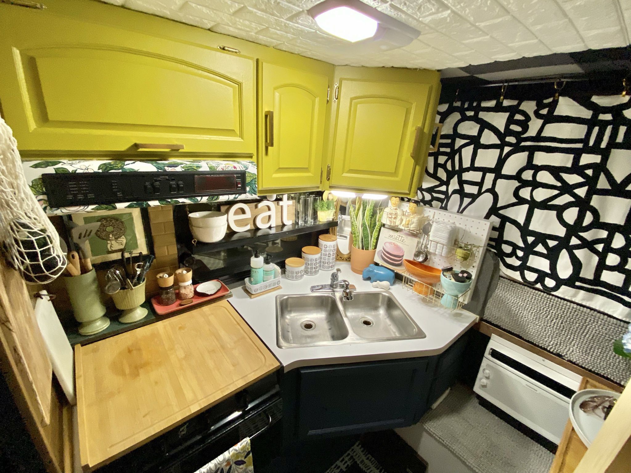 Tiny House, RV, Man/She Cave, Camper, Trailer