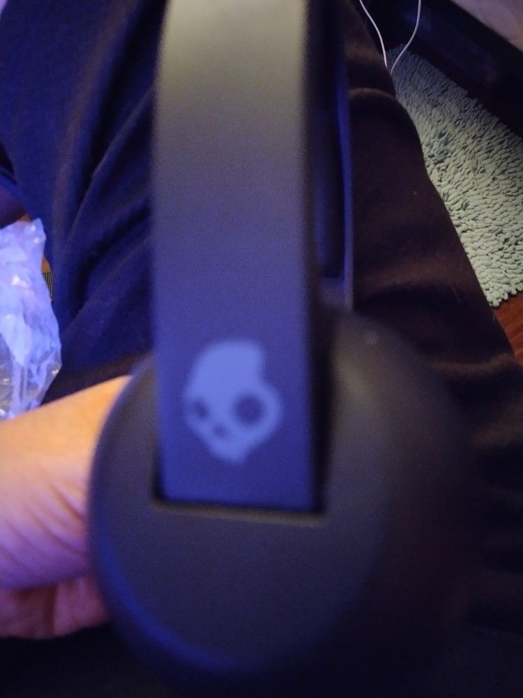 Skull Candy Bluetooth Wireless Headset 
