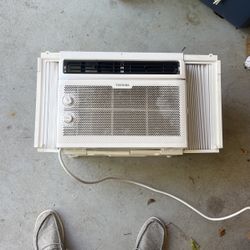 Window Unit AC