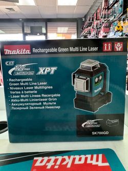 Makita SK700GD 12V max CXT® Lithium-Ion Cordless Self-Leveling 360° 3-Plane Green Laser, Class II, 510-530 nm, <2 mW, Tool Only