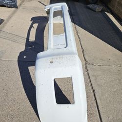Chevy Silverado 2500 Front Bumper Oem 