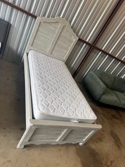 Twin bed