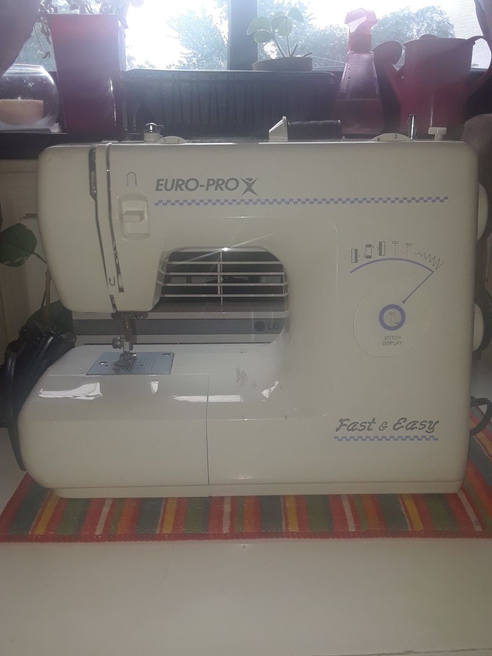 Euro-Pro Sewing Machine 420X