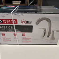 Delta Pierce Centerset Bathroom Faucet
