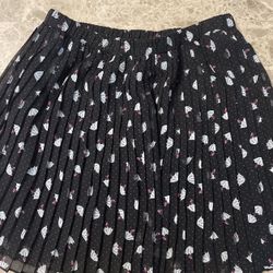 Cute pladed size 10–12  girls skirt
