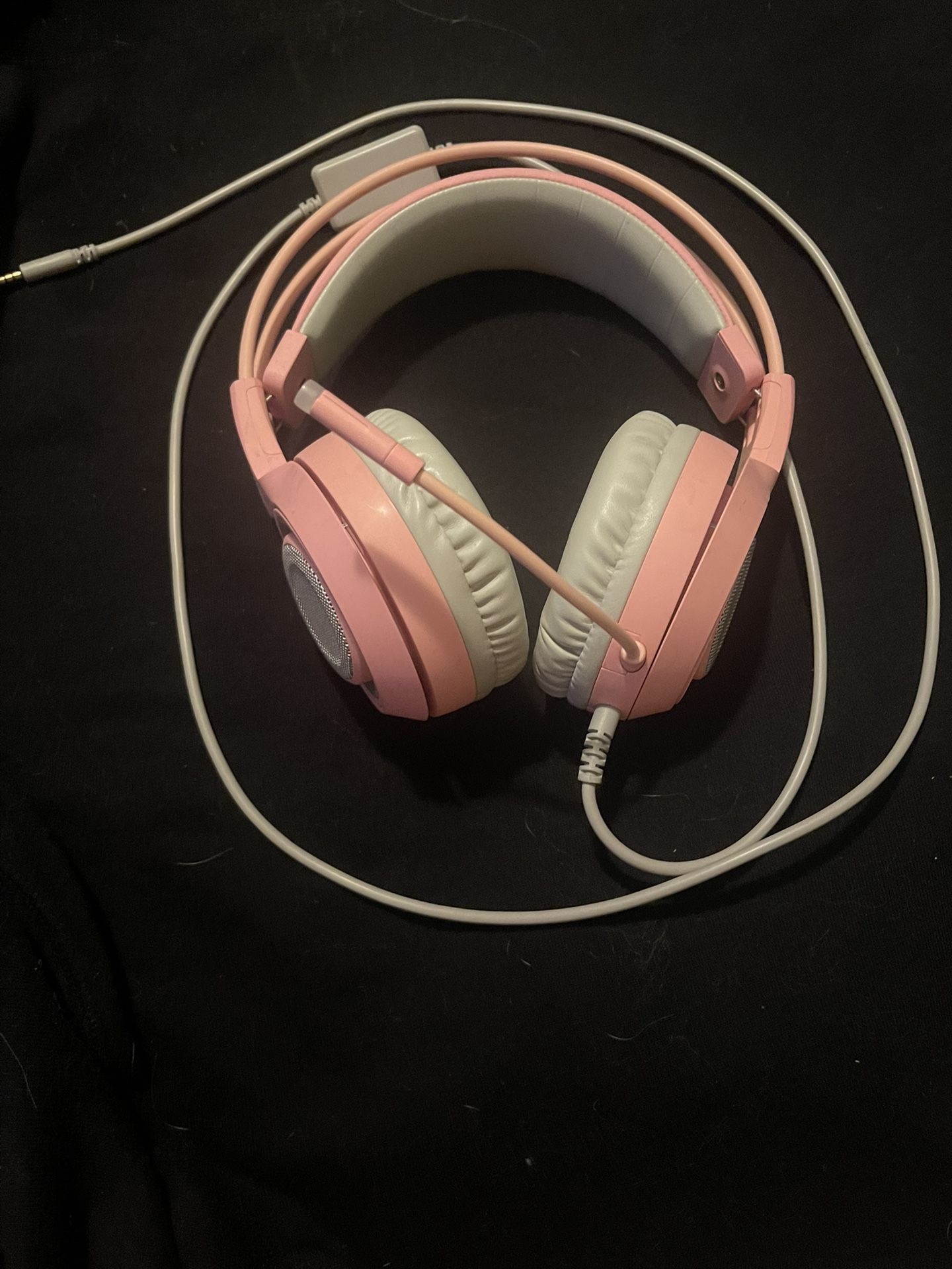 Pink Gaming Head