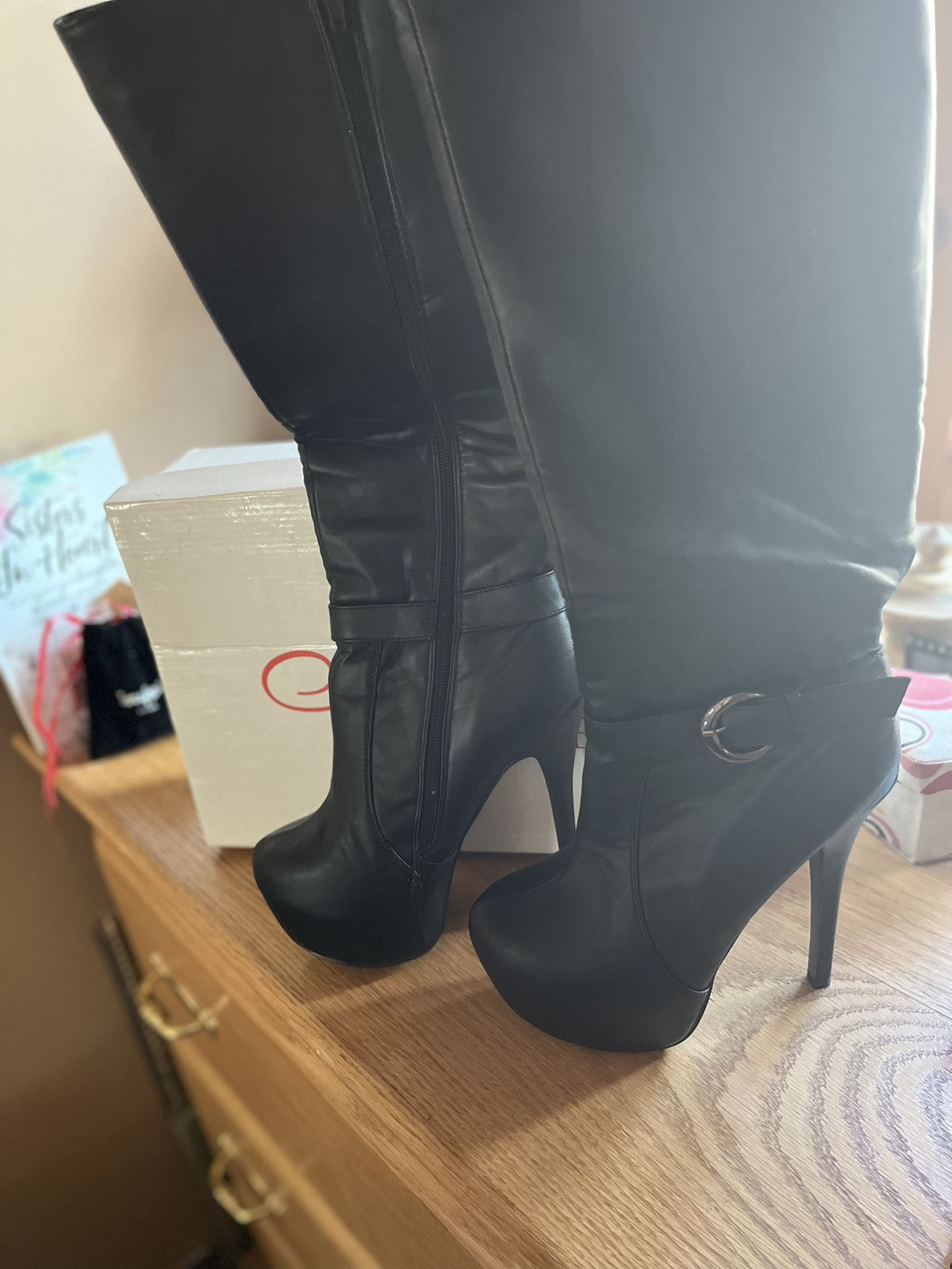 Ami Club wear Boots