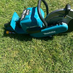 Makita Saw. 80 V MAX   14”.  Model GEC01. Tool Only. NEW 