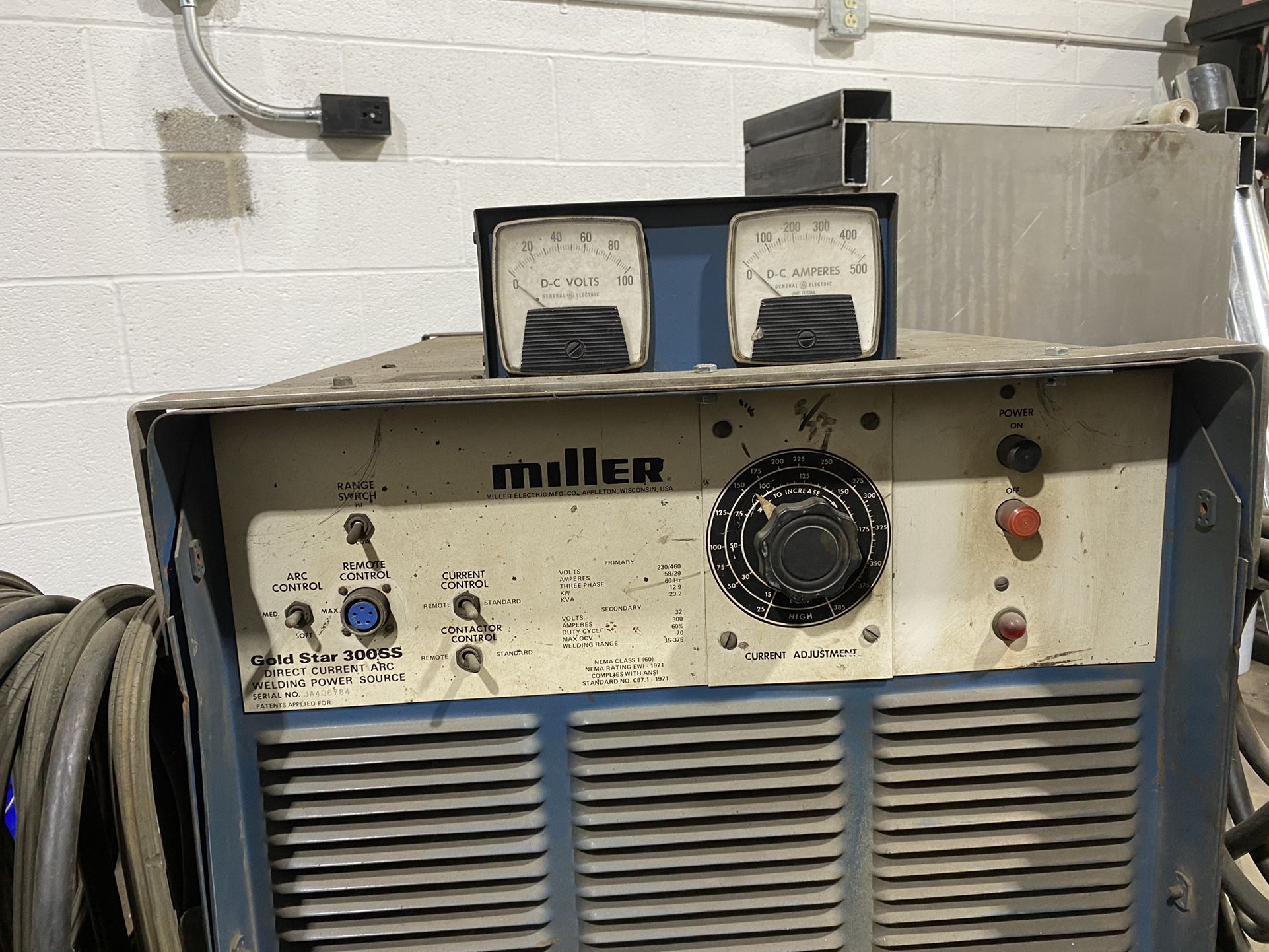 Miller 300 SS Dc Welder 