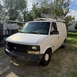 99 Chevrolet Astro Van
