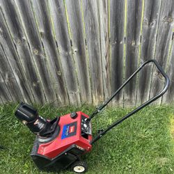 *Toro Powerlite*