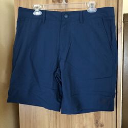 The North Face Adventure Flat Front Standard Fit Shorts Size 34 BLUE New With Tags