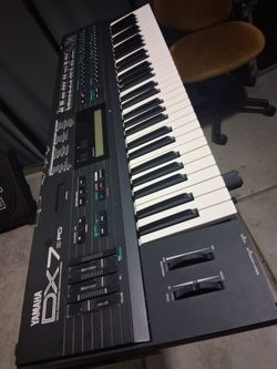 Korg triton studio & yamaha dx7 fd2
