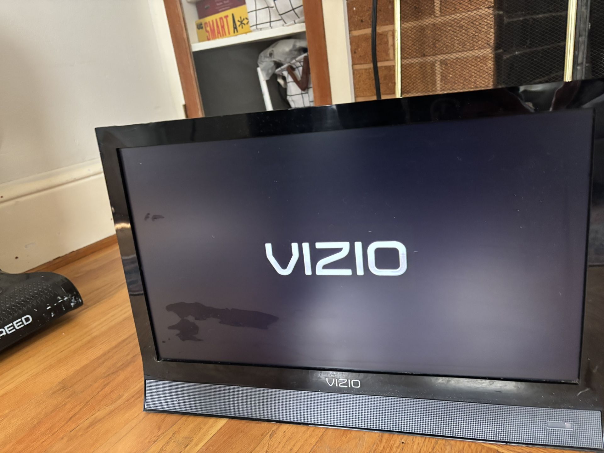 Vizio Small 22”