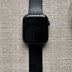 Series 6 44mm Apple Watch 