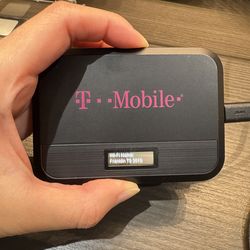 T-Mobile T9 4G LTE Mobile Hotspot – Franklin Wireless – Like New – Battery Included – Tested Working
